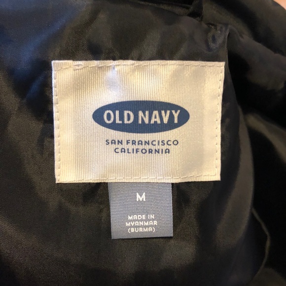 Quilted Black Vest Old Navy - Picture 3 of 3